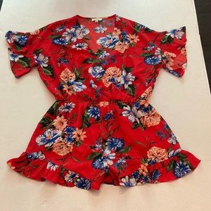 Boutique brand Umgee romper, size large.